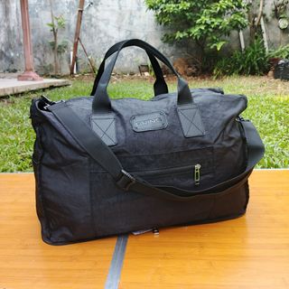 (Kategori: ) berada di . Dikirim oleh death_13 (ID iklan 1372549298, Gambar 1). Deskripsi: .