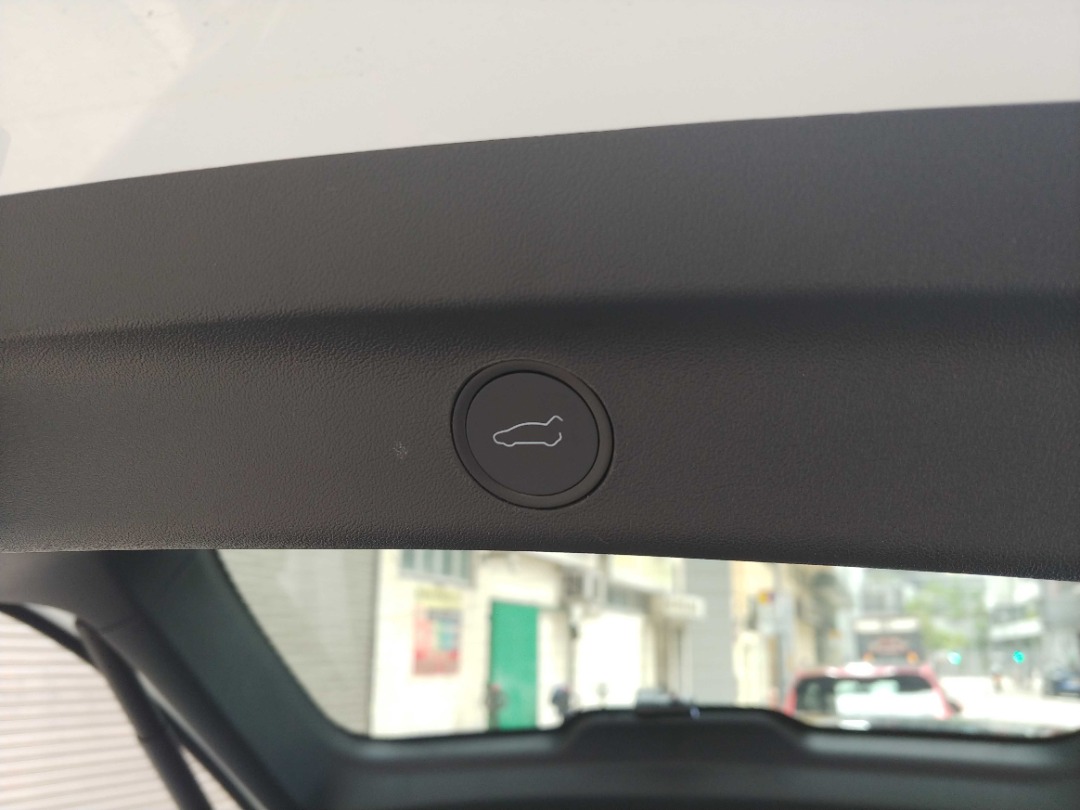 Tesla MODEL Y LONG RANGE LR Auto498329703112386569