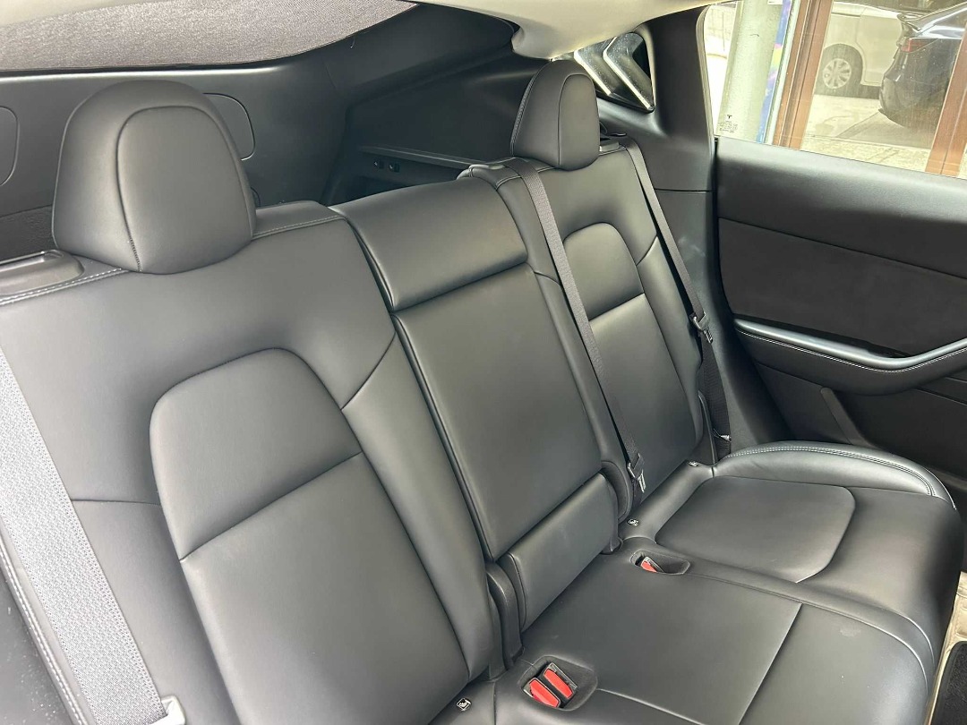 Tesla MODEL Y SR Auto498306530222417926