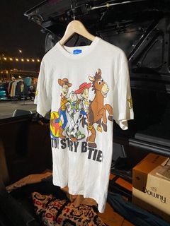 (Category: ) located in . Submitted by sideonethriftstore (Listing ID 1372507289, Image 1). Description: .