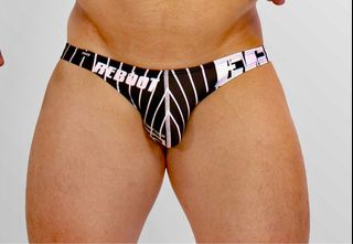 （分類：）位於 。 由 jpmenswear 提交（商品編號 1372617039，圖片 1）。簡介： 。