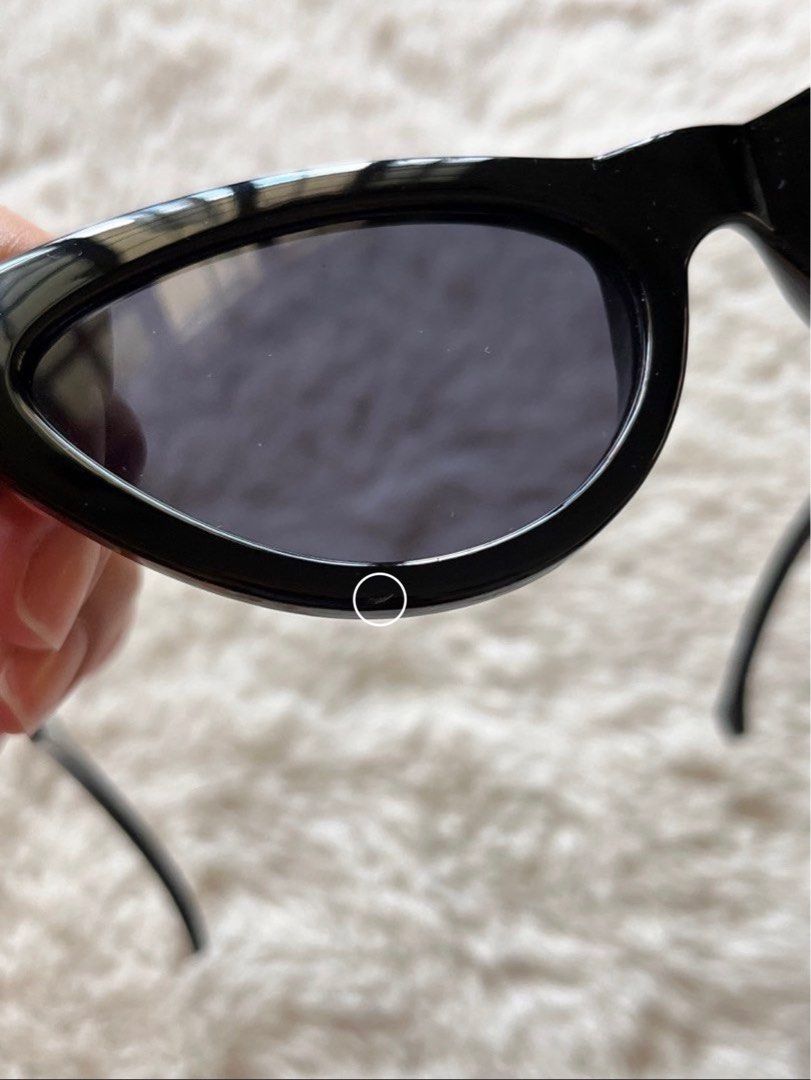 Zara Zia sunglasses (Category: Sunglasses & Eyewear) located in San Fernando. Submitted by 333des (Listing ID 1372557846, Image 2). Description: • brand: Sunnies Studios retail price: ₱595 • original pouch included, no microfiber cloth • in mint condition, has a minor flaw that’s unnoticeable (shown in pics).