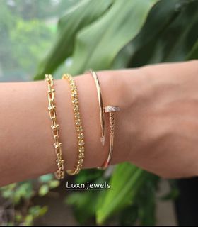 (Category: ) located in . Submitted by luxnjewels (Listing ID 1375943497, Image 1). Description: .