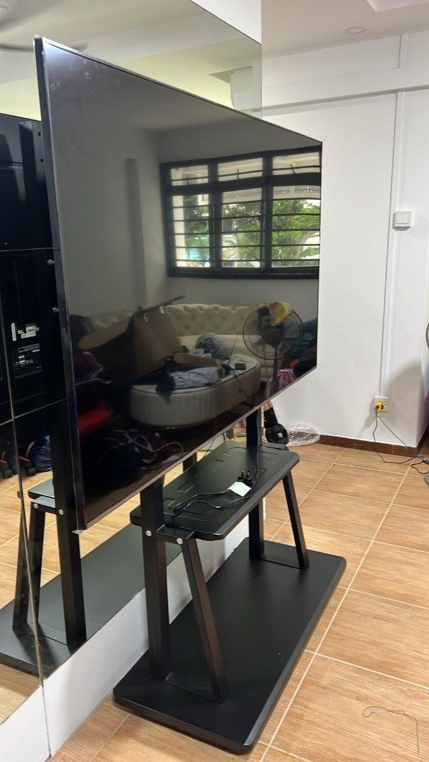 32-58 inch portable TV stand speedsmount mobile cart (Category: Other Accessories) located in Singapore. Submitted by tvmountsg.com (Listing ID 1375980749, Image 3). Description: 32-58 inch portable stand SGD79 47-75 inch heavy duty sgd 118.