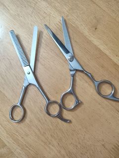 理髮較剪/牙剪/偷薄剪99%新                     两把全取價$6064226815617283110