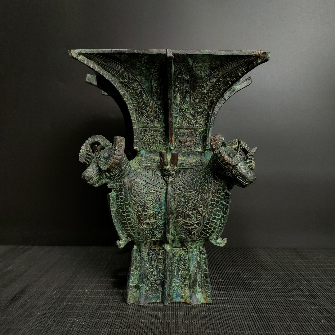 中国　古銅青銅　山羊　置物　3頭　M　R4401B 中国 古銅青銅 山羊 置物 3頭 M R4401B