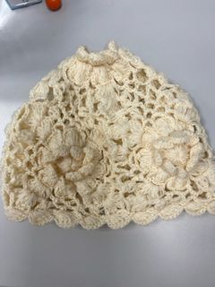 Round cooling cap flower, beige, hand-knitted64195202406019110