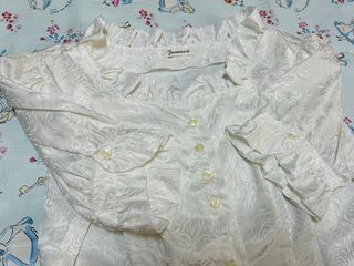 ❤︎日本製白色絹面玫瑰暗花短䄂中古恤衫❤︎64235514959235110