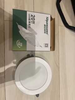 （分類：）位於 。 由 poyinkit 提交（商品編號 1375971197，圖片 1）。簡介： 。