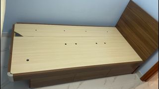 （分類：）位於 。 由 tcheng4680 提交（商品編號 1376019709，圖片 1）。簡介： 。