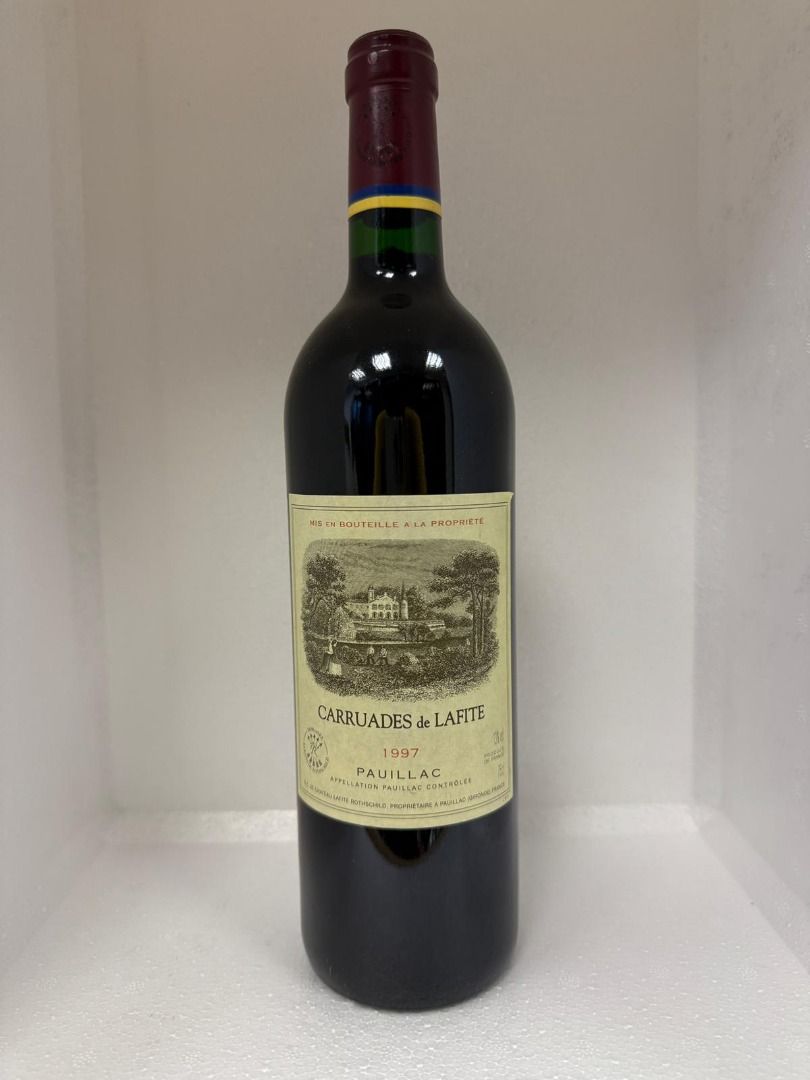 A10049】拉菲Lafite 1997｜成熟適飲｜瓶身微瑕｜入門首選價$1,980, 嘢食& 嘢飲, 酒精飲料- Carousell