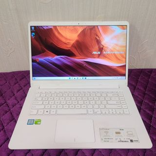 （分類：）位於 。 由 laptophk 提交（商品編號 1375969103，圖片 1）。簡介： 。