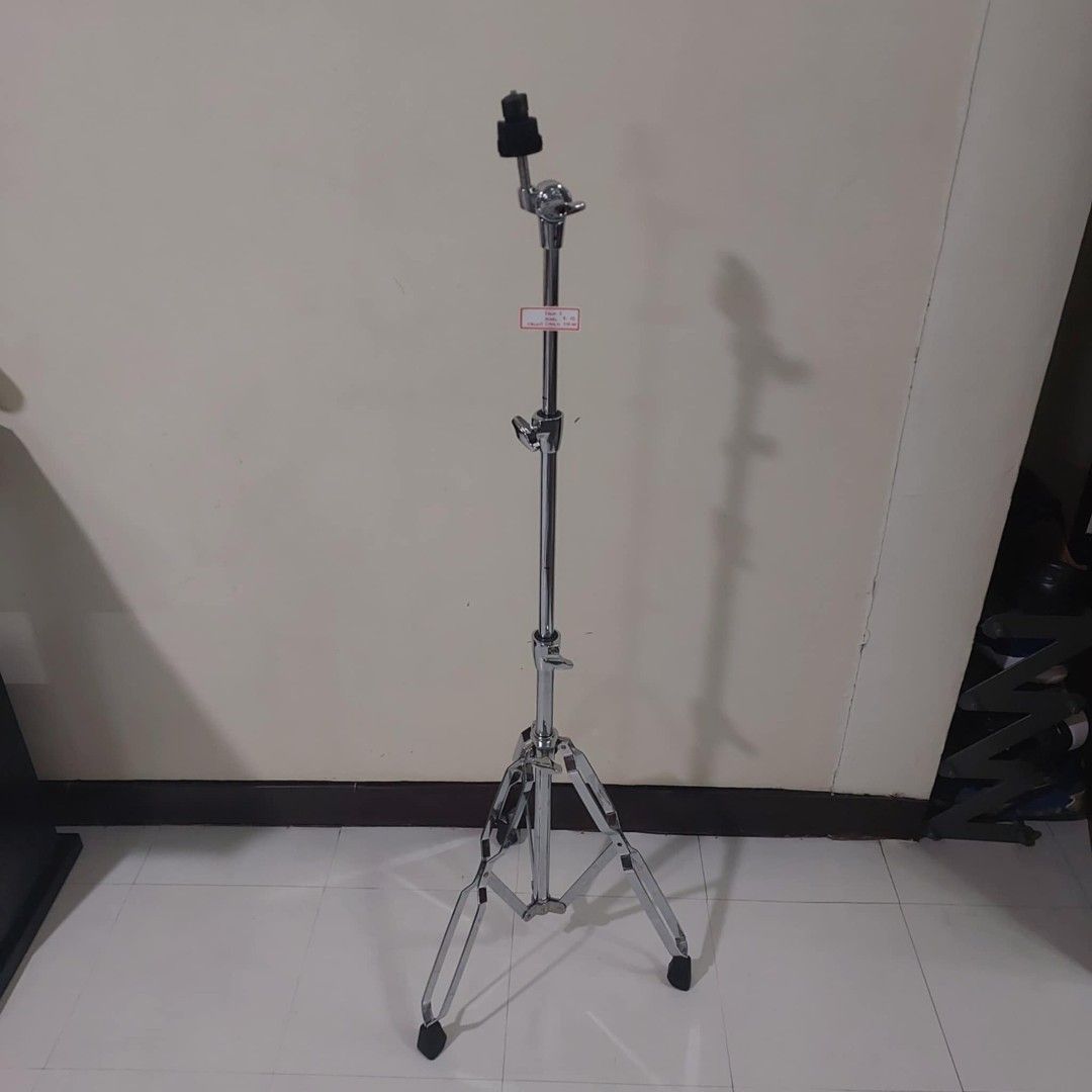 B-50 straight cymbal stand (double brace) (Category: Musical Instruments) located in Quezon City. Submitted by mast93-31201 (Listing ID 1376016909, Image 1). Description: Part of the Pearl Roadshow drum kit hardware set No flaws Location: Lagro, near SM Fairview Book your own delivery service Gcash, BPI, BDO No COD.
