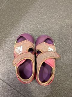(Category: ) located in . Submitted by boxmarket (Listing ID 1375879353, Image 1). Description: .