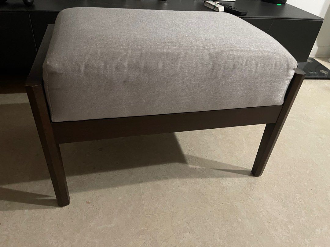 Bench65075097388418113