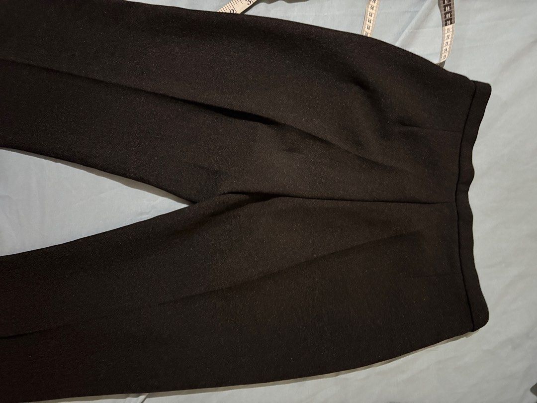 Black Trousers (Category: Other Bottoms) located in Mabalacat. Submitted by regardlessk (Listing ID 1376013408, Image 1). Description: .