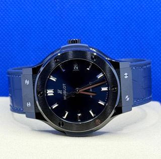 (Category: ) located in . Submitted by cwxwatches (Listing ID 1375966615, Image 1). Description: .