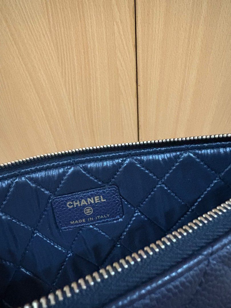Chanel Clutch (Category: Luxury Bags & Wallets) located in Makati City. Submitted by buyerbuys123 (Listing ID 1376017796, Image 2). Description: Never used, just stored With guarantee card Care cards Box Receipt.