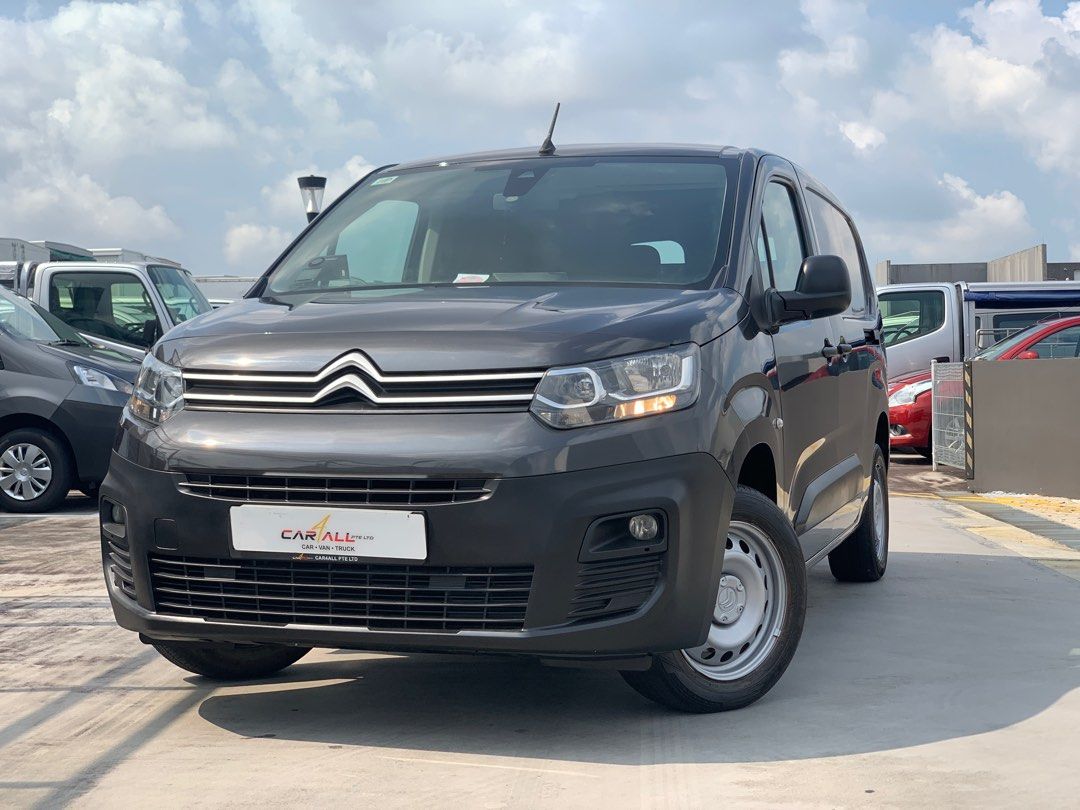 Citroen Berlingo 1.5A BlueHDI Auto (Category: Used Commercial Vehicles for Sale) located in Singapore. Submitted by wlcars (Listing ID 1375910028, Image 1). Description: $999 / 63Mth $3000 DriveAway -Well Maintain -Servicing Done. -Trade In Welcome. -High Loan Available. Call Now For Viewing / 询问 Win Leong 93968886 .