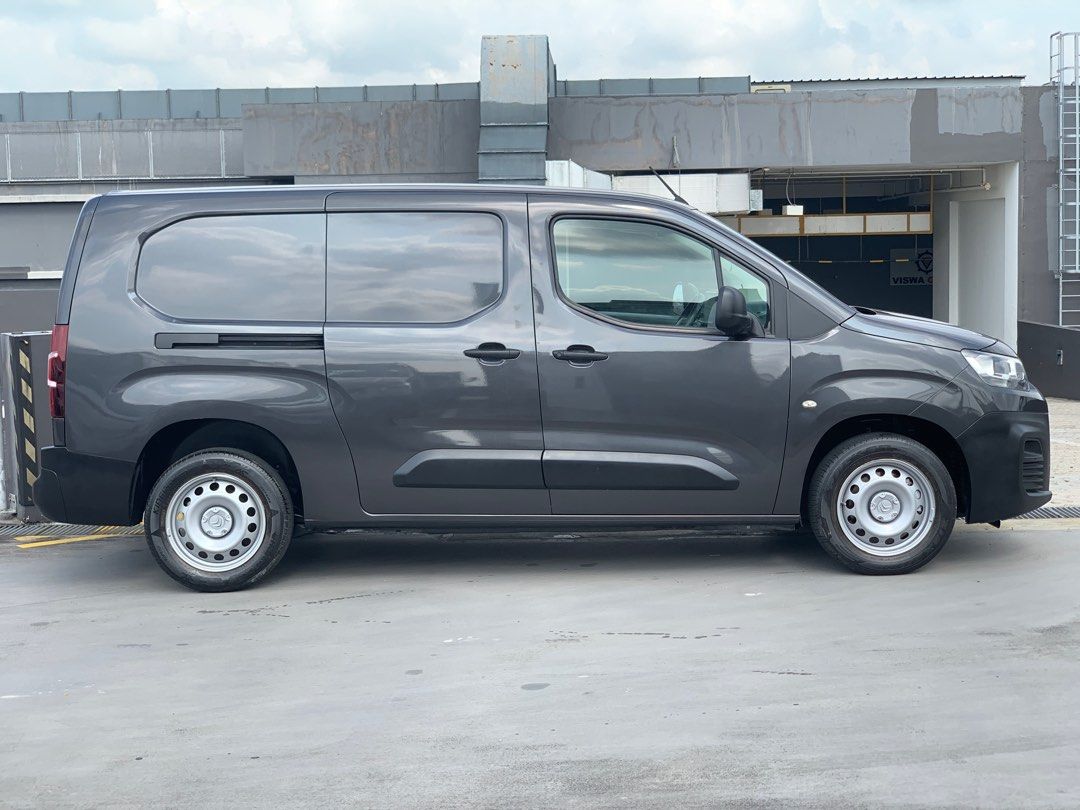 Citroen Berlingo 1.5A BlueHDI Auto (Category: Used Commercial Vehicles for Sale) located in Singapore. Submitted by wlcars (Listing ID 1375910028, Image 3). Description: $999 / 63Mth $3000 DriveAway -Well Maintain -Servicing Done. -Trade In Welcome. -High Loan Available. Call Now For Viewing / 询问 Win Leong 93968886 .