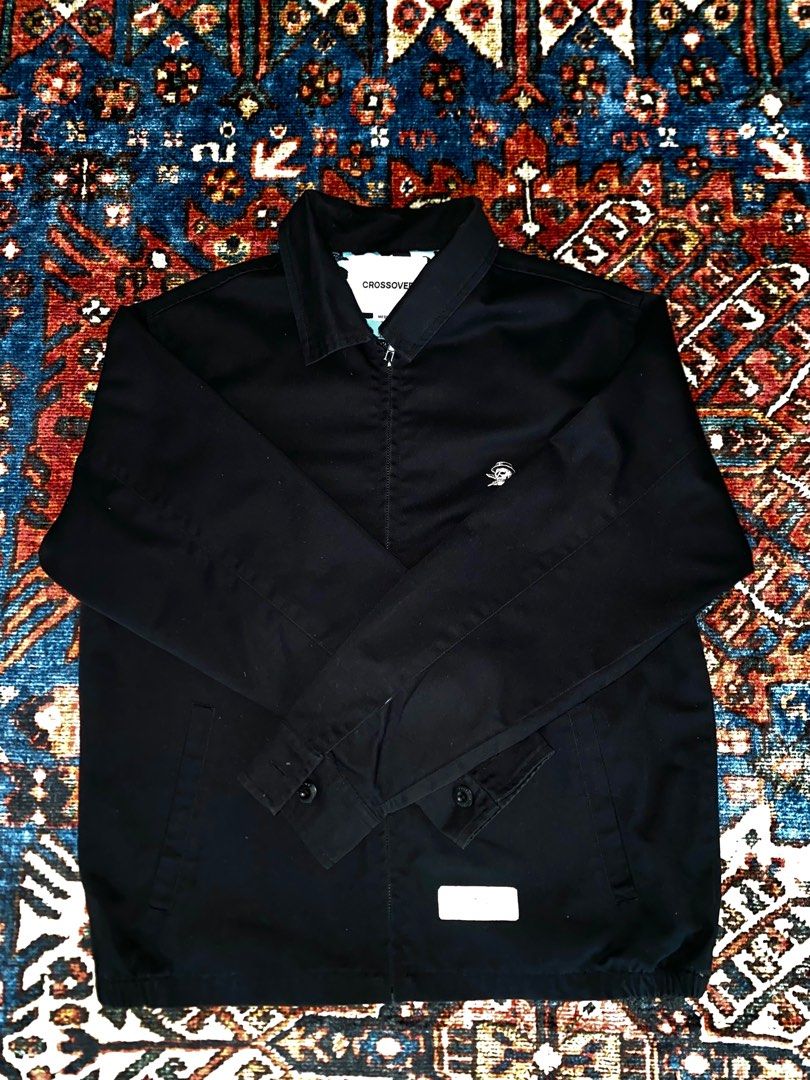CROSSOVER SUBVERT JACKET (Category: Coats, Jackets and Outerwear) located in Kuala Lumpur. Submitted by iamdiyel (Listing ID 1375862080, Image 1). Description: CROSSOVER SUBVERT JACKET Use few times. Like new.