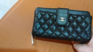(Category: ) located in . Submitted by lilysluxurycollections (Listing ID 1375938715, Image 1). Description: .