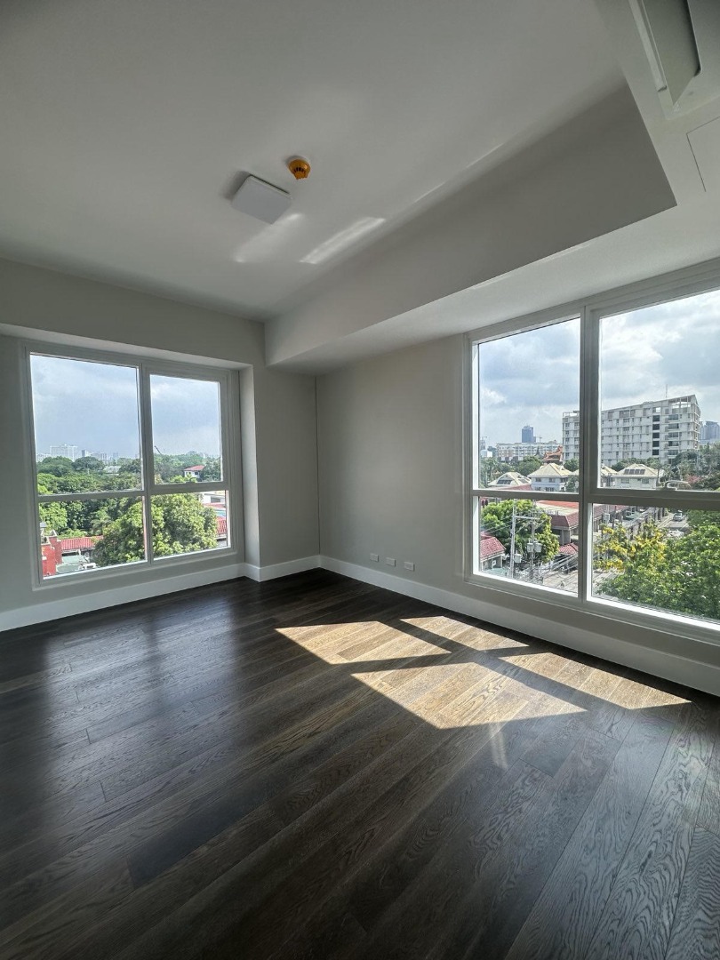 (Category: ) located in . Submitted by REMAXCapital (Listing ID 1375842881, Image 1). Description: .