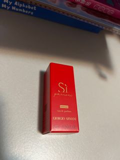 （分類：）位於 。 由 kay_son0917 提交（商品編號 1376000609，圖片 1）。簡介： 。