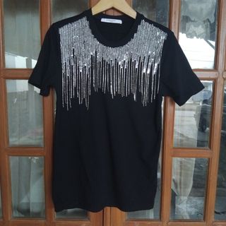 (Kategori: ) berada di . Dikirim oleh royke_weley (ID iklan 1375840765, Gambar 1). Deskripsi: .