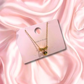 (Category: ) located in . Submitted by hangem_jewellery (Listing ID 1375874060, Image 1). Description: .