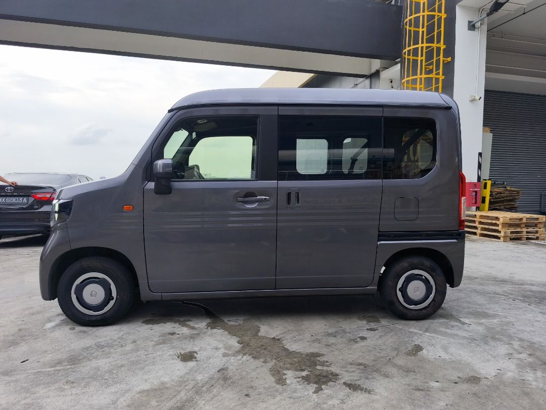 Honda N-Van Auto62872682522625111
