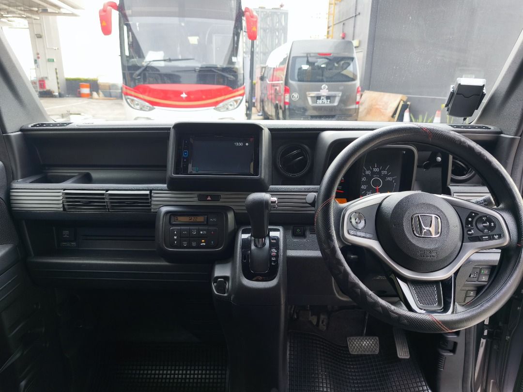 Honda N-Van Auto62872682522625114