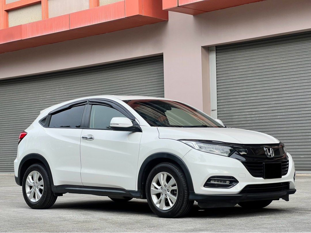 Honda Vezel 1.5 X [2018 FL] (A) (Category: Used Cars) located in Singapore. Submitted by dxgarage (Listing ID 1376003245, Image 1). Description: 🔥🔥2025 NEW YEAR SALE 🔥🔥 ✅DRIVE AWAY FROM $1888✅ ❌Waiver On All Admin Charges❌ 📳Contact Me Now For Best Deals! 📳 Tel: 8887 0309 Monthly $788 From With Low Interest Rates From 2.28% ☑️$0 Downpayment / PHV Full Loan Available ☑️1 Owner Unit With Low Mileage ☑️Extended Engine & Gearbox Warranty Avail ☑