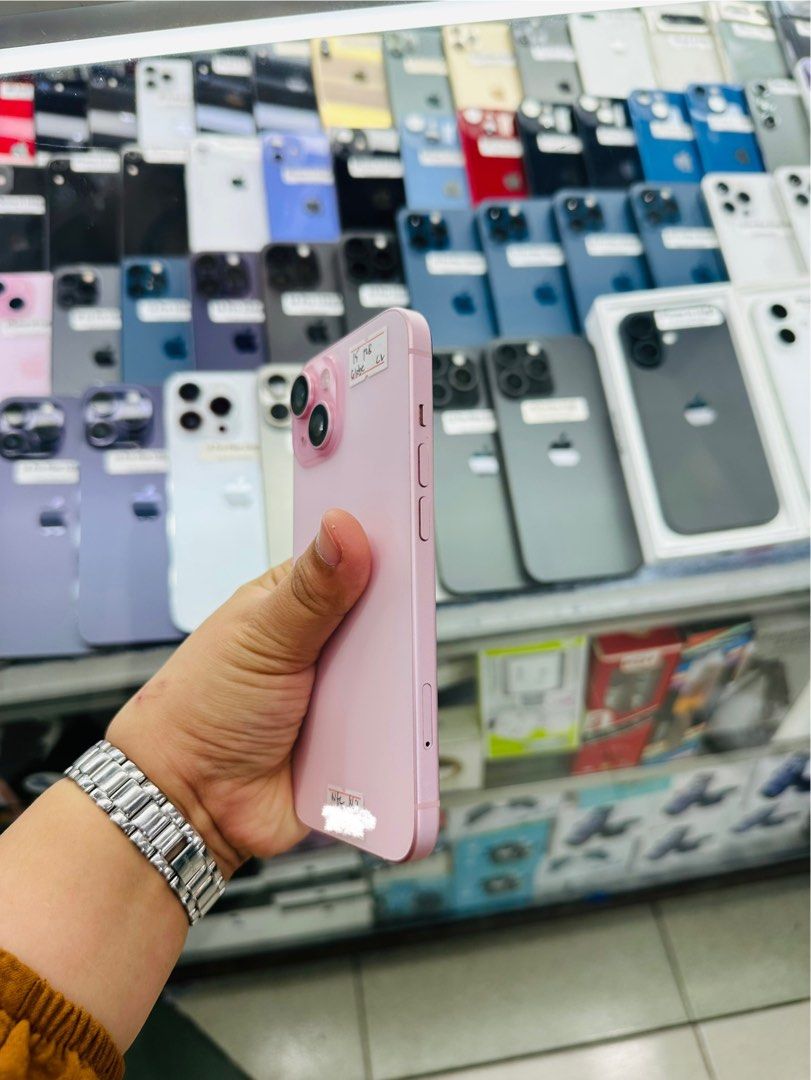 Iphone 15 128gb 86% Batt Globelocked (Category: iPhone 15 Series) located in San Juan City. Submitted by javedsgadgetshop (Listing ID 1375919269, Image 3). Description: INSTALLMENT OPTIONS : SPAY LATER / GGIVES / CREDIT CARD! WE BUY AND SELL SO PWEDE MAGBINTA OR SWAP ! Quick Specs : Iphone 15 •128gb •NTC Variant •86% batt health •Globelocked •95% Smoothness •No hidden issue | No Repaired •100% Authentic | Not Refurbished •w/ OEM Charger & store w