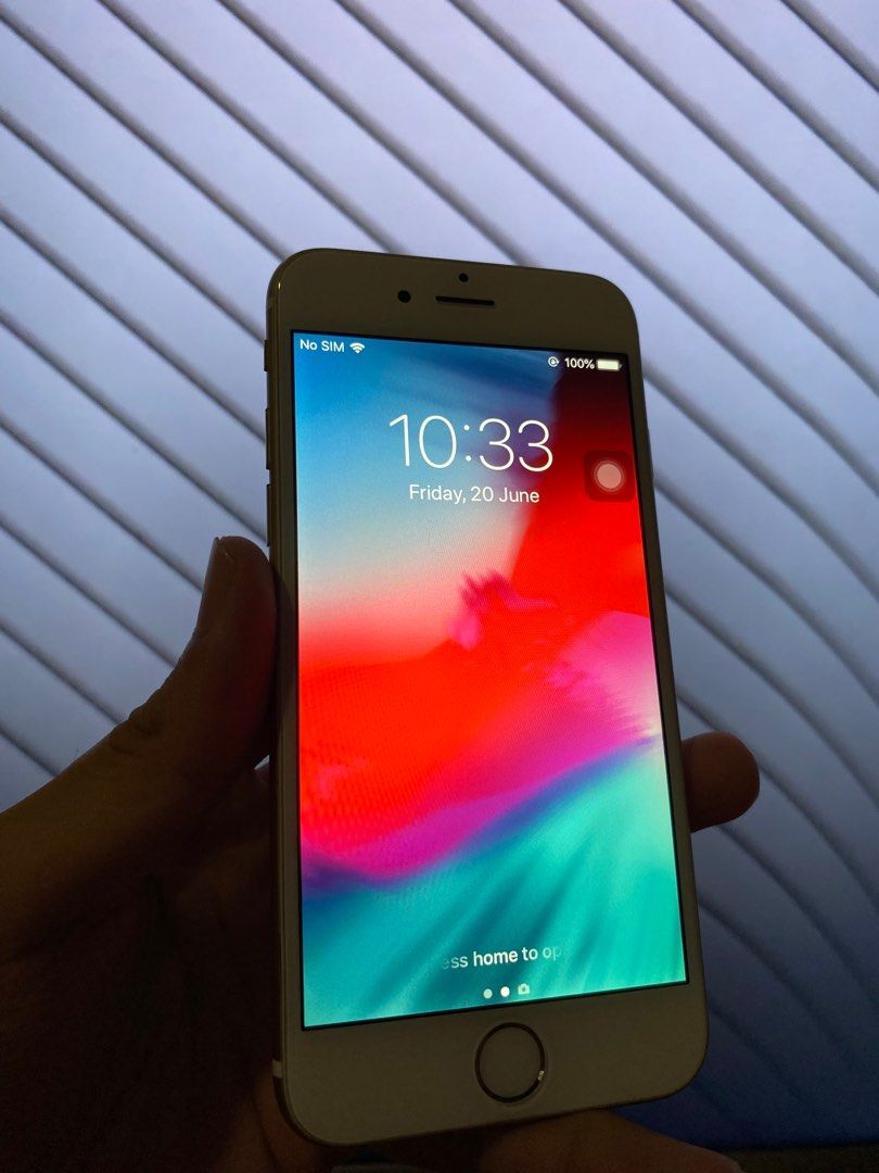 iPhone 6 16GB (Category: iPhone 6 Series) located in Davao. Submitted by rafaelcost21958 (Listing ID 1375861224, Image 1). Description: Please manage your expectation and buy your own risk‼️ iPhone 6 16GB in Gold, battery health is 100%. Unit is currently WI-FI USED since sim is locked to Japan (Need Openline/ GPP Chip). Expect that there’s some scratches due to usage (doesn’t affect its performance). Issue: - Fingerprint doesn’t work anymore. In