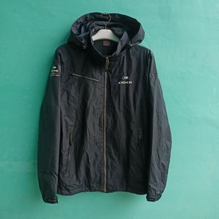 (Kategori: ) berada di . Dikirim oleh 2ndoutdoor_medan (ID iklan 1375929459, Gambar 1). Deskripsi: .