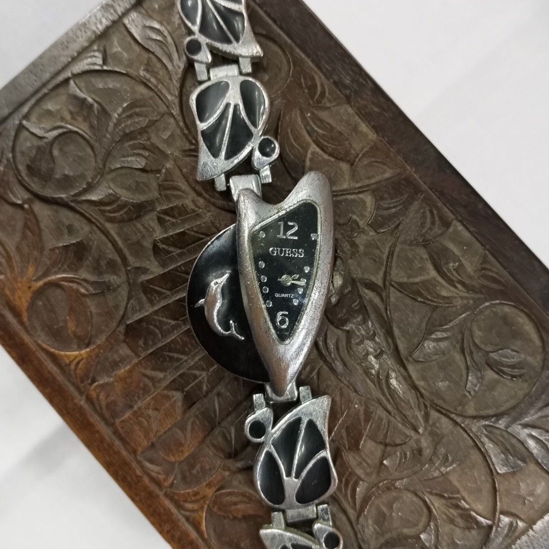 Jam Tangan Vintage Unik Guess Not Orient Alba Misaki Seiko