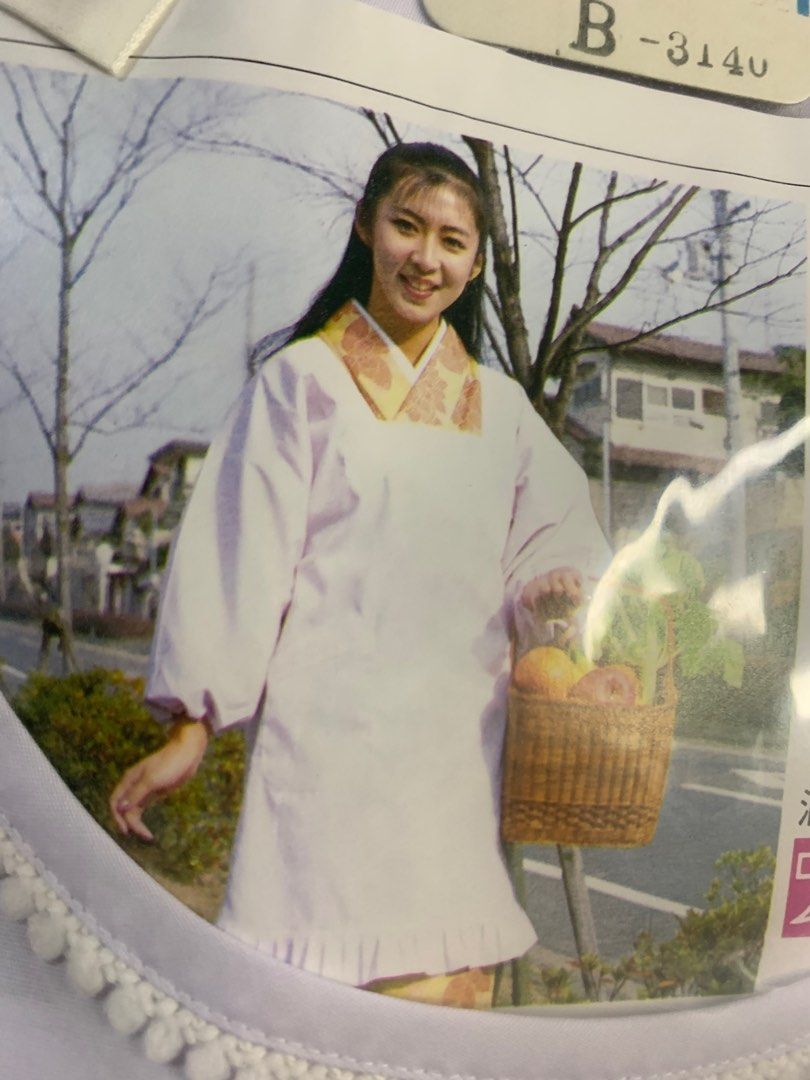 Japan brand apron dress (Category: Dresses) located in Cabanatuan. Submitted by mjluxxejapan (Listing ID 1376012201, Image 3). Description: Fixed prixe di ko inopen nka sealed kasi bnew may size n dn nklagay No Ww photos.same yan ng nsa pics at details as is item. Free n lng ung short apron (laat pic) bnew pero old stocked may dirts/stains.