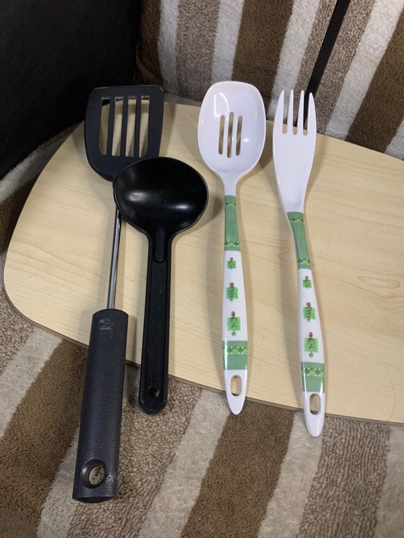 Japan mix bundle kitchen laddle utensils (Category: Other Kitchenware & Tableware) located in Cabanatuan. Submitted by mjluxxejapan (Listing ID 1376013438, Image 1). Description: Fixed price. Take all only mgganda yan. Matibay esp ung frying laddle antibay may small issue lng.hence selling low check all details posted .