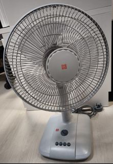 （分類：）位於 。 由 he2323 提交（商品編號 1375996629，圖片 1）。簡介： 。