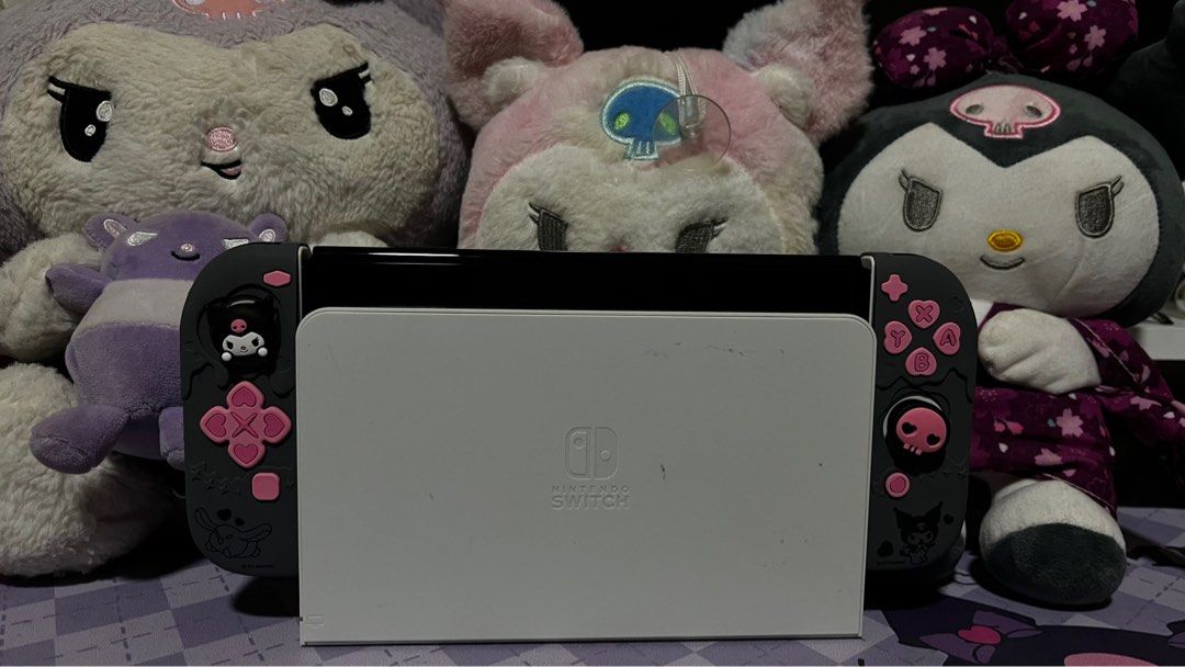 Kuromi Nintendo Switch OLED (White) + 128GB MicroSD62863061260035115