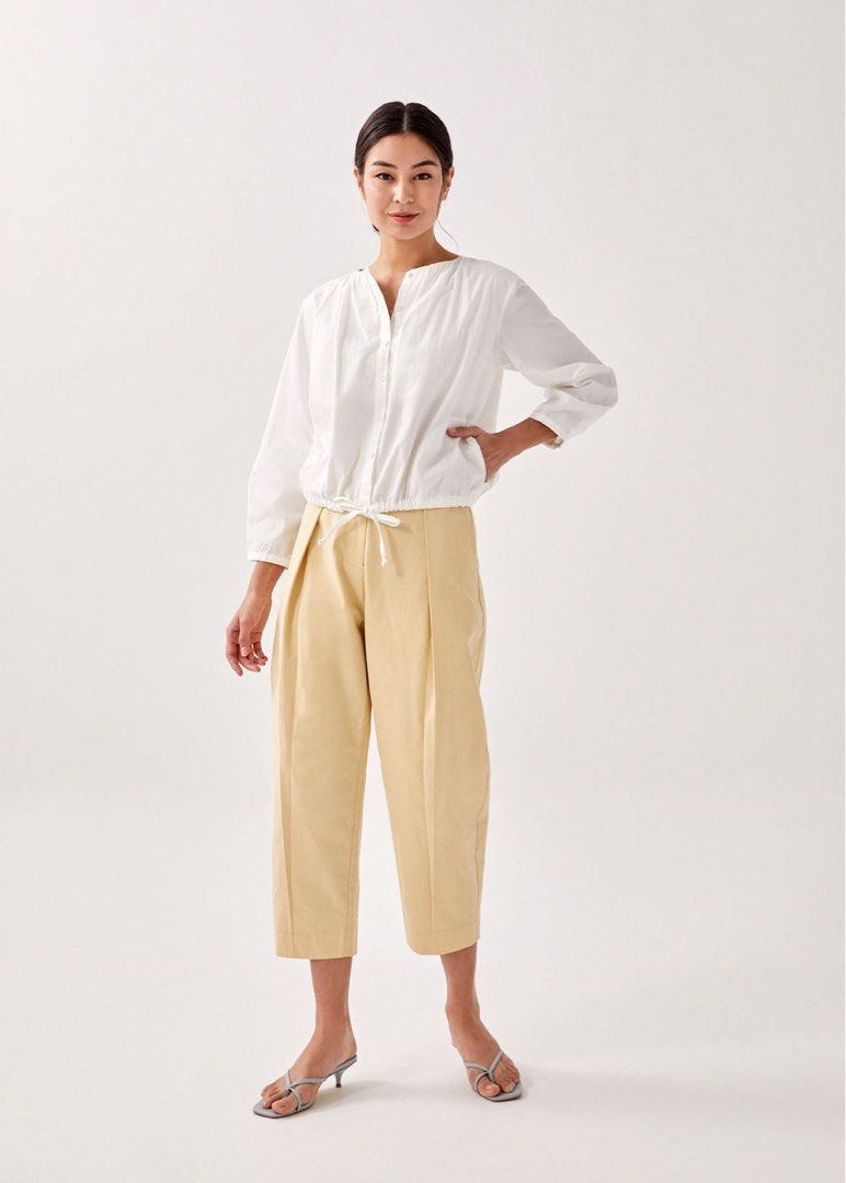 LB Austen Drawstring Outer (Category: Blouses) located in Singapore. Submitted by amb0n_ (Listing ID 1375979351, Image 6). Description: size M, see measurements in pic from the andrea chong collab some time back. thought I’d get more wear out of this but nope. really nice piece though, can be worn as a blouse or as an outer jacket! price includes normal mail tags: lb love bonito austen drawstring outer blouse top button andrea chong &rea white.