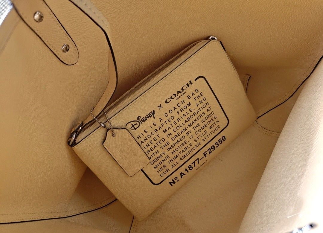 Limited edition Disney+Coach Bag Reversible (Category: Shoulder Bags) located in Manila. Submitted by gray_zharj9 (Listing ID 1348011150, Image 1). Description: selling my original coach bag, Rfs: moving out/decluttering it's great as a mommy bag as well, fits large organizer inner bag. carry mostly all on the go stuff. pm me for interested party location: makati thank you.