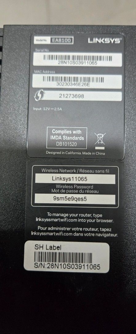 Linksys EA8100 WI-FI 5 Gigabit Router (Category: Networking) located in Singapore. Submitted by jitesh.nambiar (Listing ID 1375989410, Image 3). Description: Linksys EA8100. Includes power adapter. Strong signal with four antennas. Sleek black design. EA8100 is a dual-band router that has an AC2600-class speed rating. This means it can deliver speeds of up to 800Mbps on its 2.4GHz network and 1,733Mbps on its 5GHz network. .