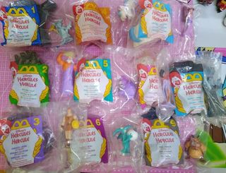(Category: ) located in . Submitted by Vintage_McdToys2023 (Listing ID 1375899882, Image 1). Description: .