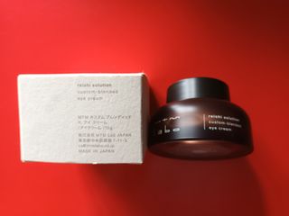 （分類：）位於 。 由 saa_shopping 提交（商品編號 1375968571，圖片 1）。簡介： 。