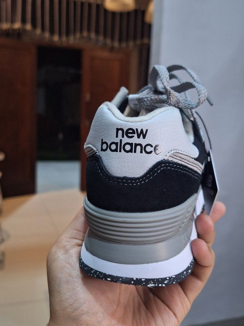 0917 Lifestyle New Balance 574 Classic Sneaker 574 Classic New