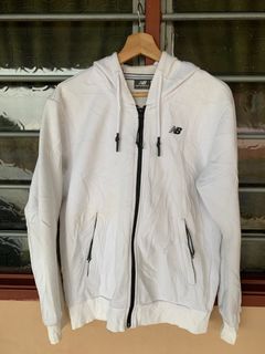 (Category: ) located in . Submitted by halimusedclothing (Listing ID 1375996980, Image 1). Description: .