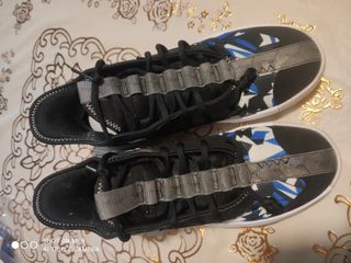 （分類：）位於 。 由 hungtonghk 提交（商品編號 1372470139，圖片 1）。簡介： 。