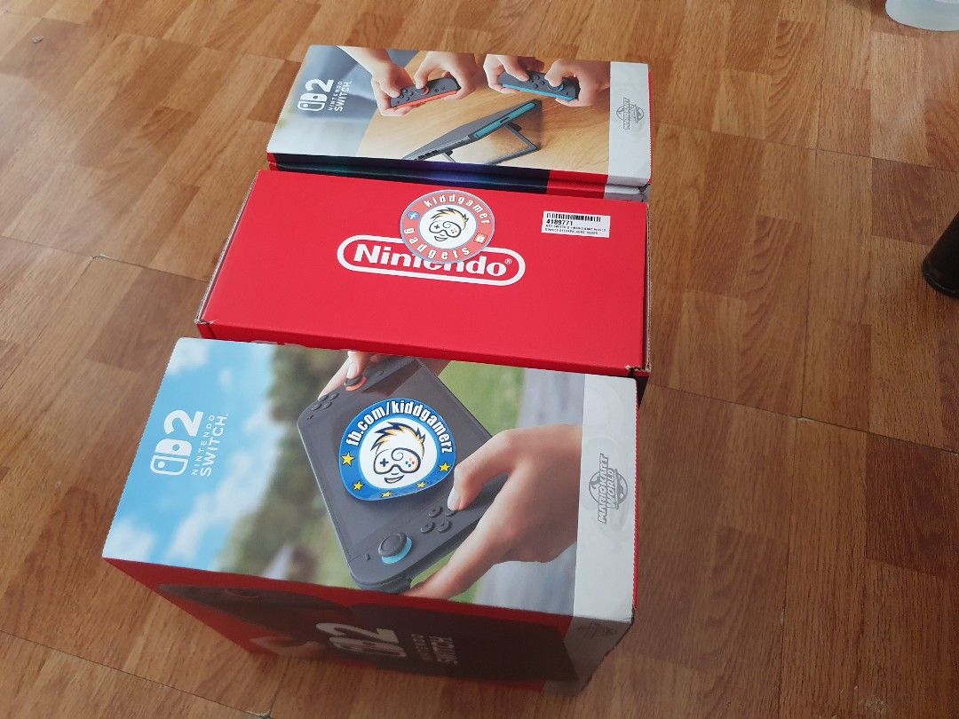 Nintendo Switch 2 with Mario Kart (Category: Nintendo) located in Manila. Submitted by kiddgamer (Listing ID 1375862997, Image 2). Description: Can be picked up or delivered thru Lbc Grab or Lalamove. Please check my ratings for legitimacy. Yours at 34,499 Please visit my page at fb...com/kiddgamerz.
